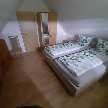 Ferienwohnung Van Den Berg Rees Exterior foto